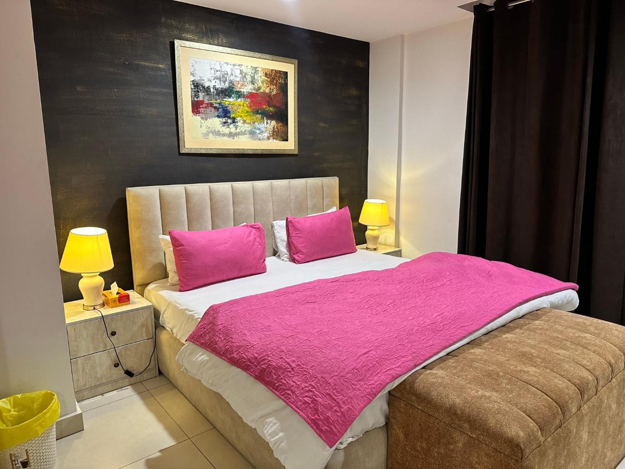 Sunset Luxury Gold Crest Mall Residency Lahore Exterior foto